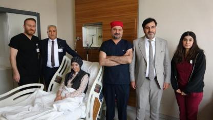 Kalp ve damar cerrahisi ekibi Doğu Anadolu’da ilke imza attı