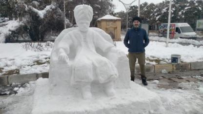 Kardan padişah ilgi odağı oldu