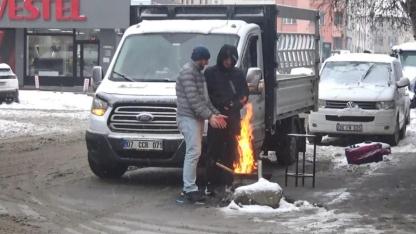 Kars'ta soğuk hava etkisini sürdürüyor