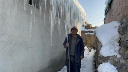 Sert kış Kars’ta etkisini sürdürüyor