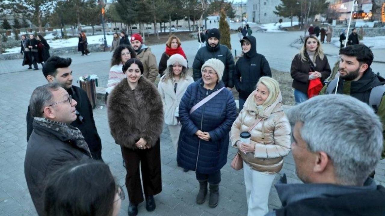 Kars’a yerli ve yabancı turistlerden yoğun ilgi