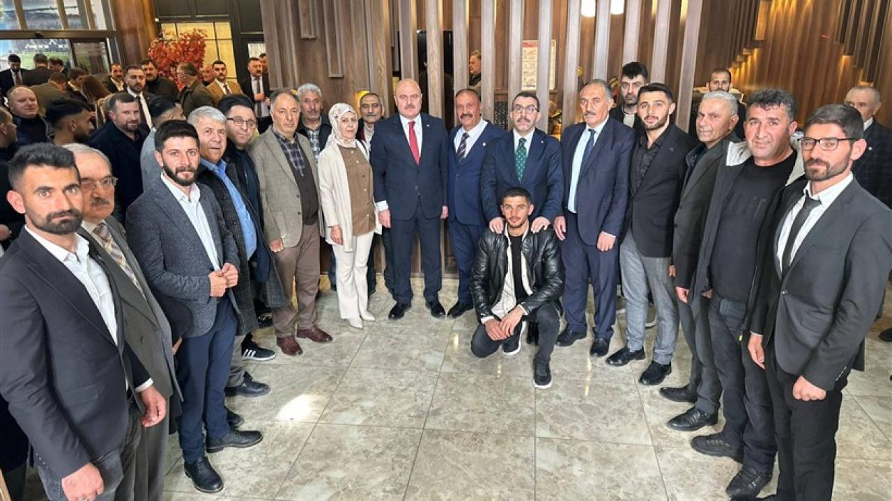 Kars’ta AK Kadrolar bayramlaştı