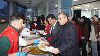 Kars Gençlik Merkezinde kampüs iftarı