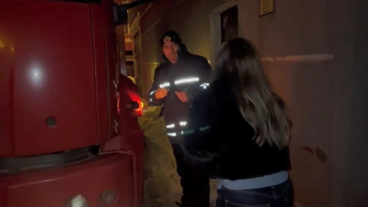 Anahtar kapının üzerinde unutuldu, kapıyı itfaiye açtı