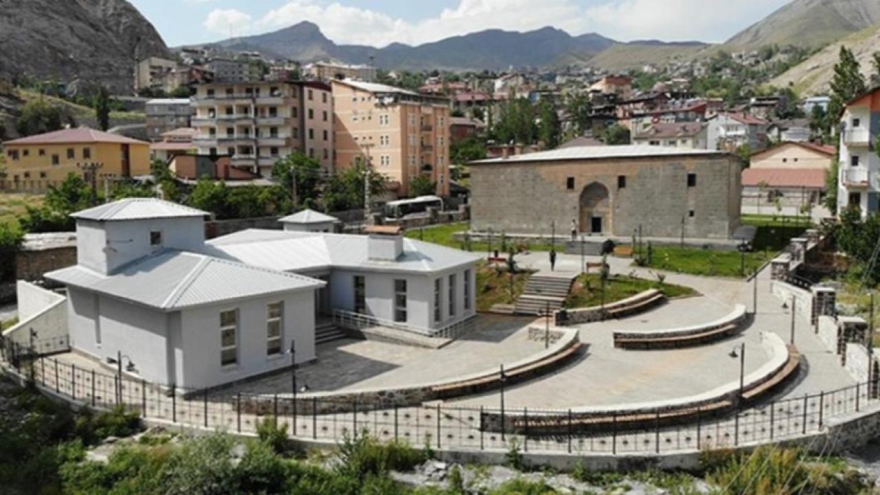 Meydan Medresesi çekimleri için yeni uygulama başladı