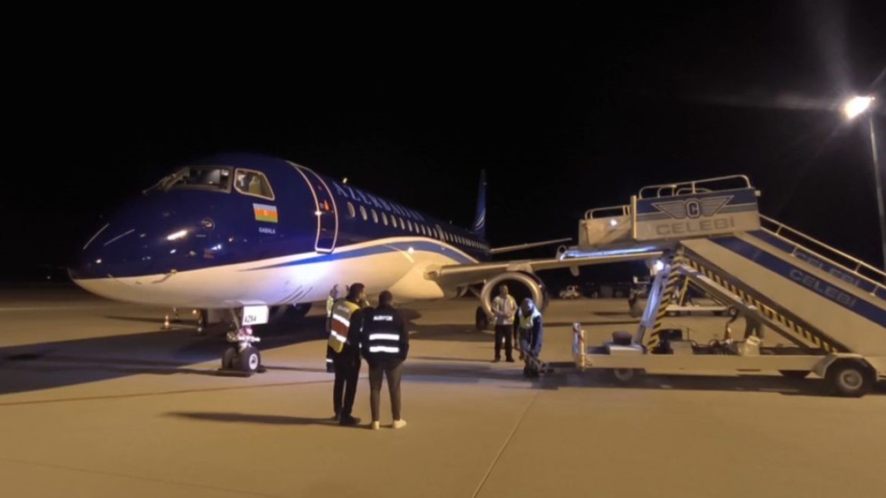 Nahçıvan havalimanı yeniden uçuşlara açıldı