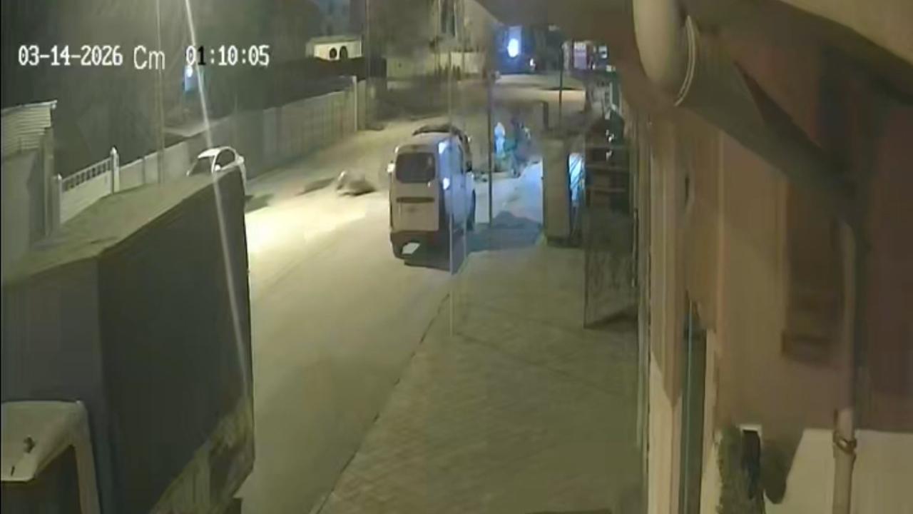 Polis uygulamasından kaçan alkollü sürücü motosiklete çarptı: Belediye başkanının oğlu çıktı
