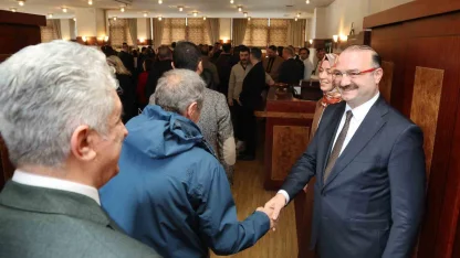 Atatürk Üniversitesinde bayramlaşma programı