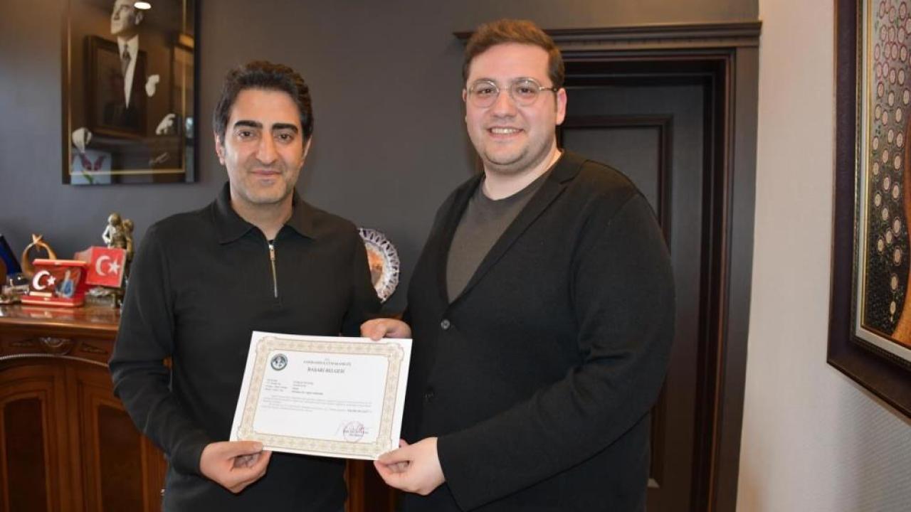 Sarıkamış Kaymakamı Aslantatar, doktorlarla bir araya geldi