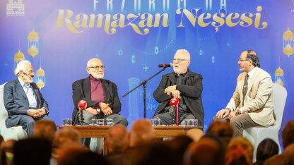 Yakutiye Medresesi’nde ilim söyleşisi