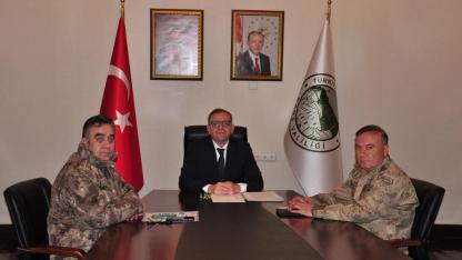 Vali Polat: "Ramazan Bayramını huzur içinde geçireceğiz"