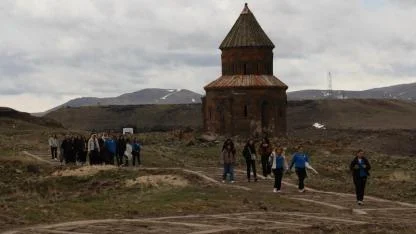 Voleybolcılara Kars turu