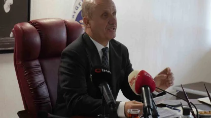 YÖK Başkan Prof. Dr. Erol Özvar, "Lisans eğitiminin üç yıla indirilmesiyle alakalı daha somut adımlar atabileceğimize inanmaktayım"