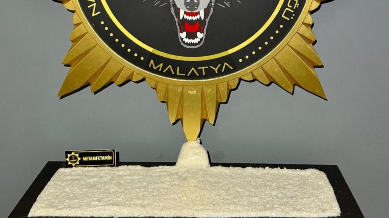 Yolcu otobüsünde yüklü miktarda uyuşturucu ele geçirildi