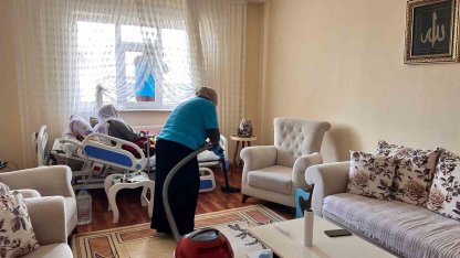 Ağrı’da "Vefa Projesi" kapsamında bin 58 vatandaşa evde temizlik hizmeti