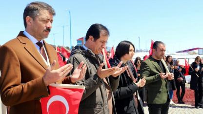 Ardahan Üniversitesi’nde şehitler için birlik yürüyüşü