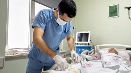 Düşme sonrası gittiği hastanede nadir görülen ölümcül hastalığa yakalandığını öğrendi