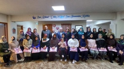 İşaret diliyle Kur’an öğrenen öğrencilere moral kahvaltısı