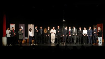 Erzurum Lisesi öğrencilerinden anlamlı sahne: "12 Öfkeli" büyük beğeni topladı