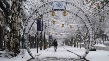 Erzurum’da kar kenti yeniden beyaza bürüdü
