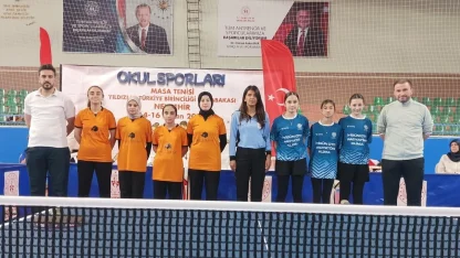 Horasan masa tenisinde Türkiye dokuzuncusu oldu