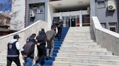 Iğdır’da kaçakçılık şebekesine darbe