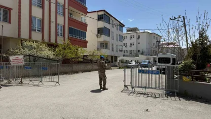 Iğdır’da kavgada gözaltına alınan 21 şüpheli adliyeye sevk edildi