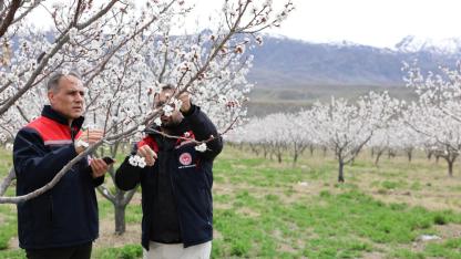 Kağızman’da üreticilere zirai don ve verimlilik bilgilendirmesi