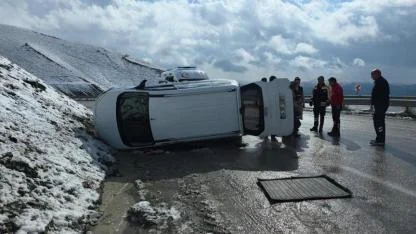Kar yağışı kazayı beraberinde getirdi