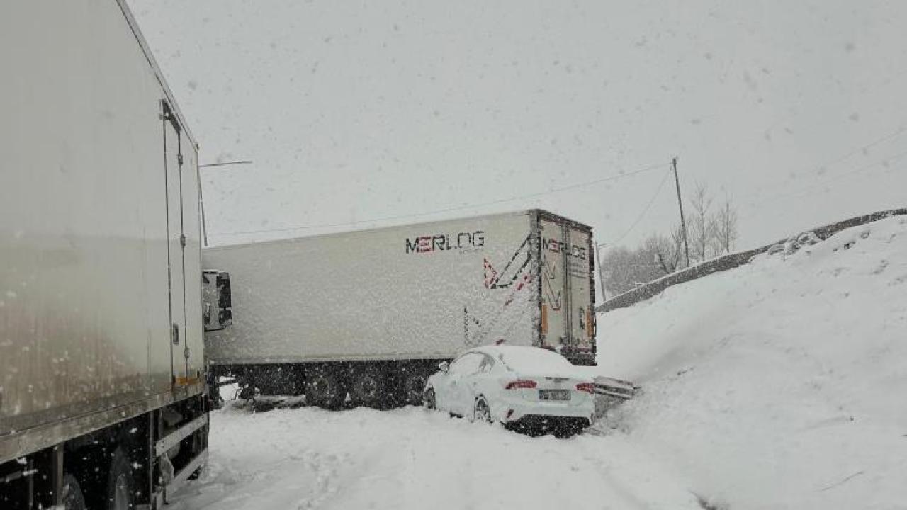 Kar yağışı trafiği vurdu