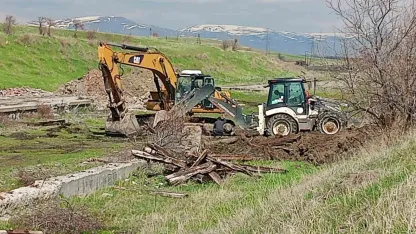 Kars-Gümrü demiryolu hattında çalışmalar başladı