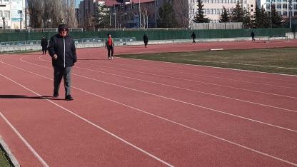 Kars Stadyumu baharla hareketlendi