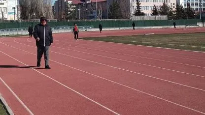 Kars Stadyumu baharla hareketlendi