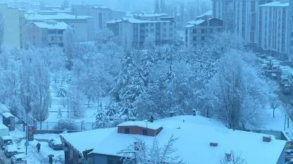 Kars’ta kış manzaraları geri döndü