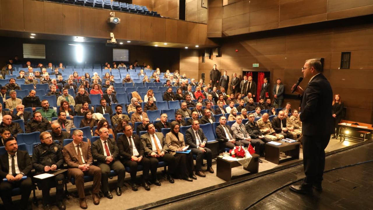 Kars’ta okul güvenliği ve eğitim ele alındı