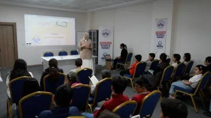 Kitap okuma atölyesi, aileler ve çocukları bir araya getirdi