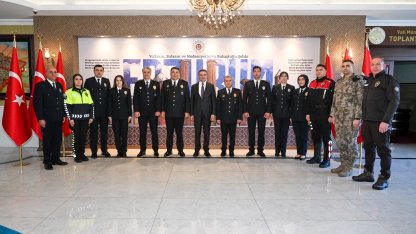 Erzurum Valisinden polis teşkilatına övgü