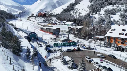 Palandöken Kayak Merkezi’nde görsel şölen