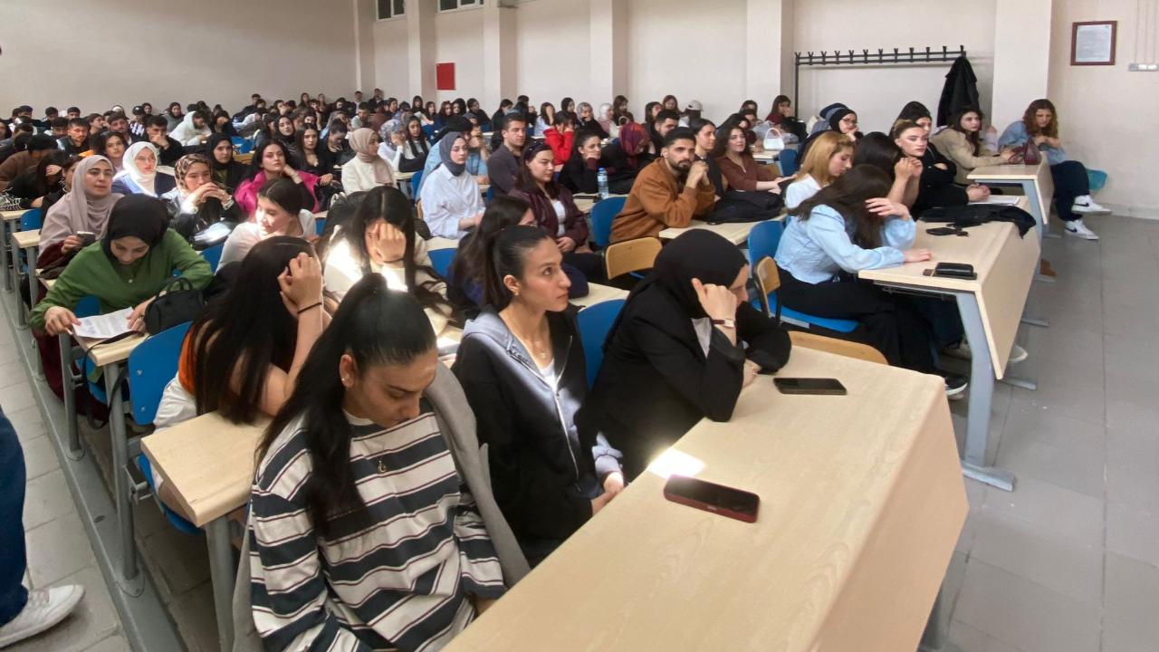 Sarıkamış’ta gençlere etkili iletişim eğitimi