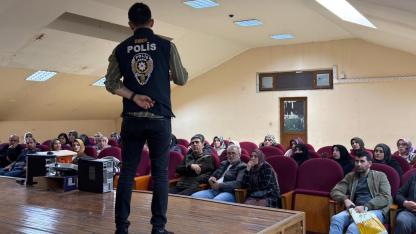 Siber suçlara karşı Ağrı’da farkındalık eğitimi