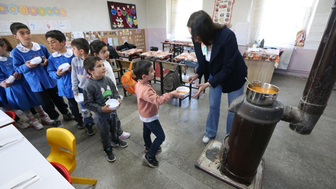 Sınıfta çorba sofrası geleneği