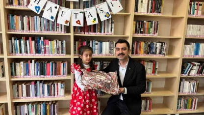 Susuz’da Kütüphane Haftası coşkusu: "İyileştiren Kütüphane" temasıyla anlamlı program