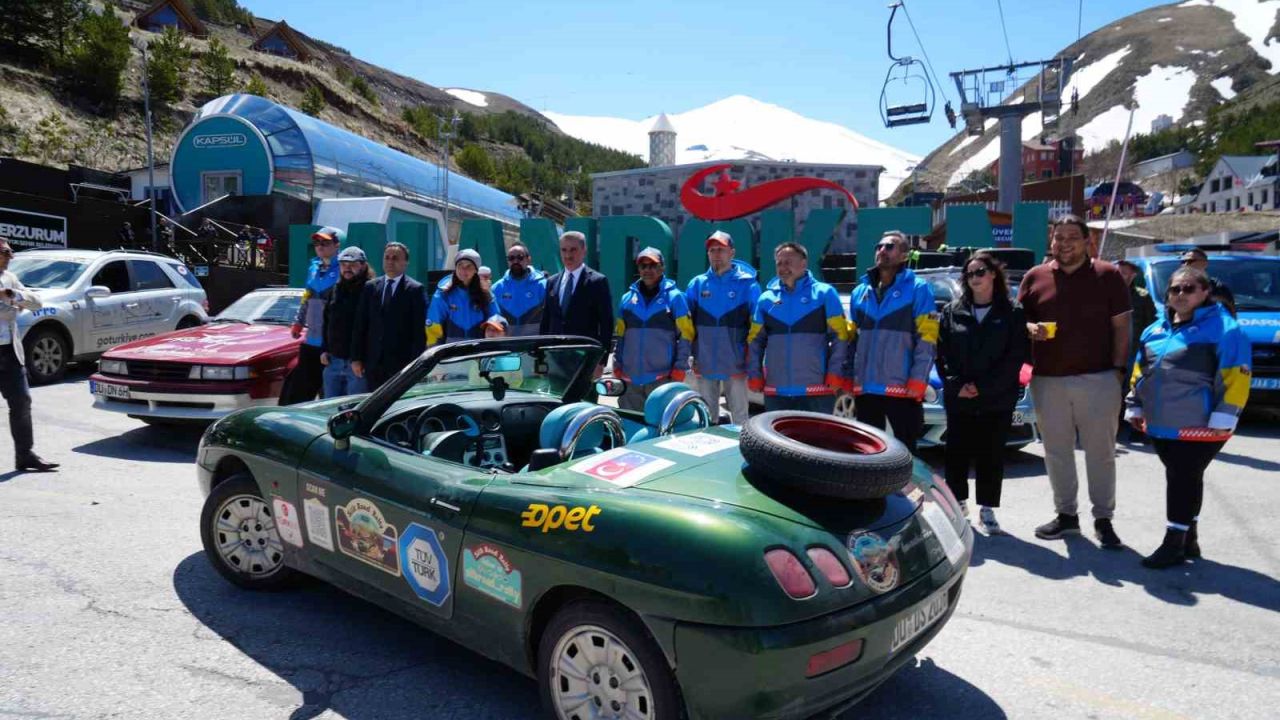 Doğu-Batı Dostluk ve İpek Yolu Rallisi Erzurum’dan Kars’a hareket etti