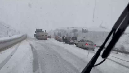 Erzurum’da Mayıs’ta kar sürprizi