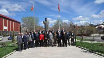 Haydar Aliyev, doğum gününde Kars'ta anıldı
