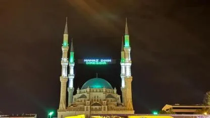 Iğdır Ulu Camii’nde dijital mahya dönemi