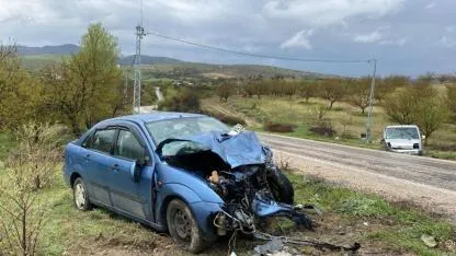 İki aracın çarpıştığı kazada 1 kişi hayatını kaybetti