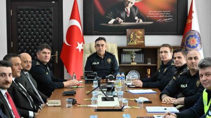 Kars’ta güvenlik toplantısı: Huzur ortamı ve okul çevreleri masaya yatırıldı