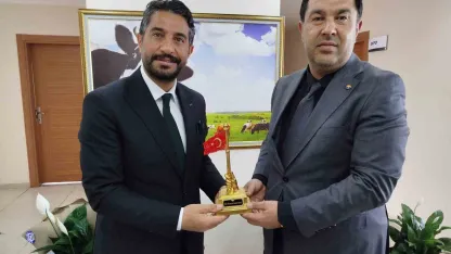 Kars’ta hayvancılık için güç birliği: KATSO’dan Eren Alp’e hayırlı olsun ziyareti