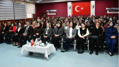 Kars’ta koruyucu aile hizmeti için farkındalık toplantısı düzenlendi